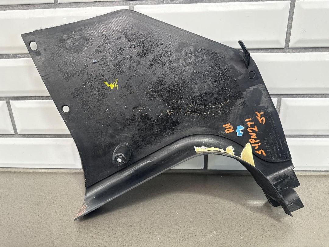 2004 - 2006 Pontiac GTO - Right Sill Plate & Kick Panel