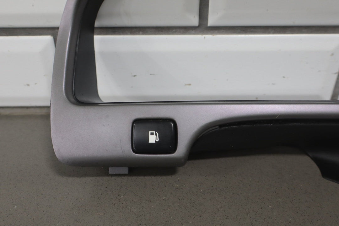 2004 - 2006 Pontiac GTO Speedometer Bezel Trim 92110118