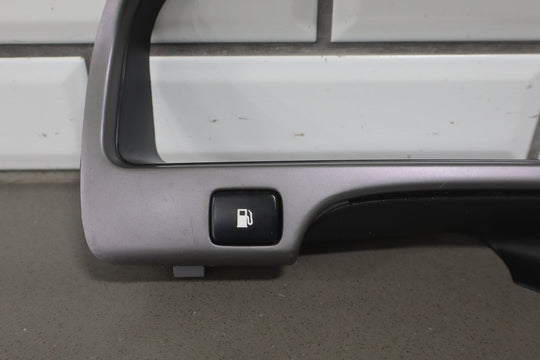 2004 - 2006 Pontiac GTO Speedometer Bezel Trim 92110118
