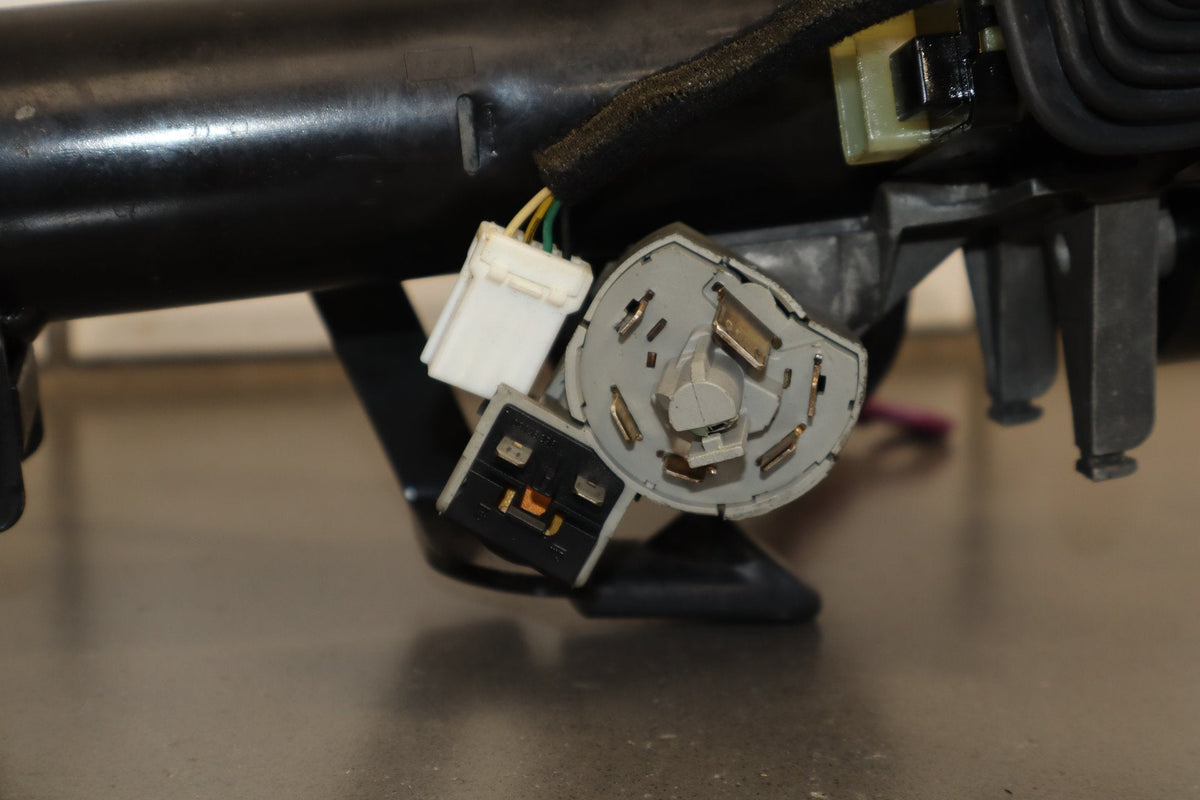 2004-2006 Pontiac GTO- Steering Column