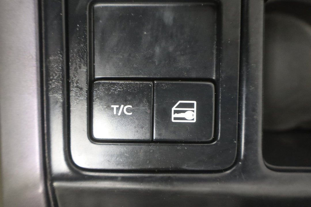 2004 - 2006 Pontiac GTO Upper Console Shifter Bezel Trim W/ Window Switch