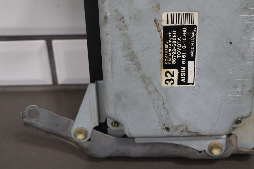 2004 - 2006 Toyota Land Cruiser Navigation Disc Drive Player W/Disc