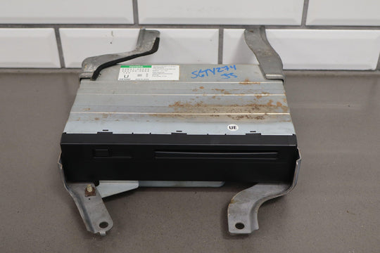 2004 - 2006 Toyota Land Cruiser Navigation Disc Drive Player W/Disc