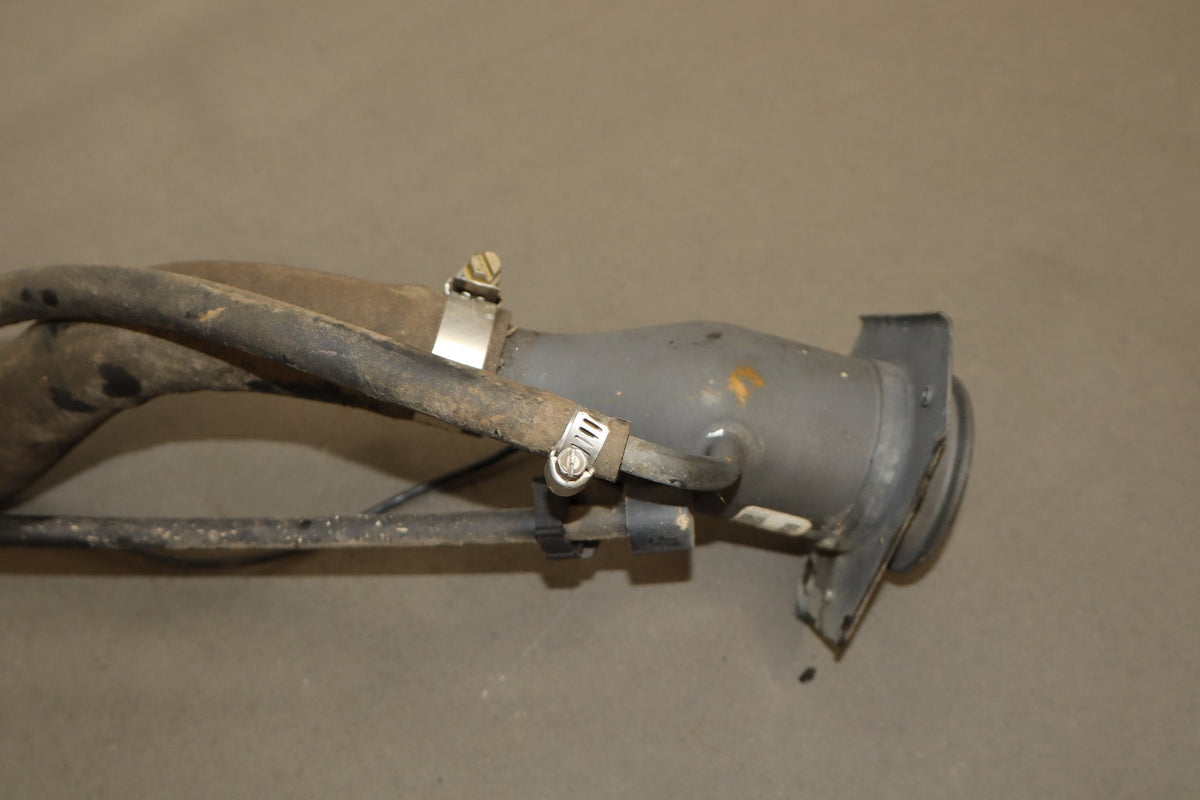 2004-2007 Hummer H2 - Fuel Filler Neck 15191438