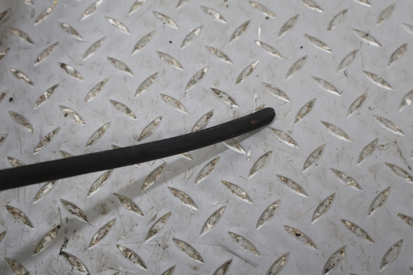 2004-2007 Hummer H2- Fuel Filler Neck Pipe