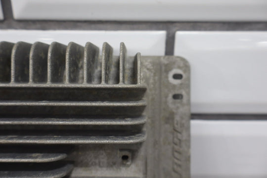 2004 - 2007 Hummer H2 Radio Amplifier 15267753