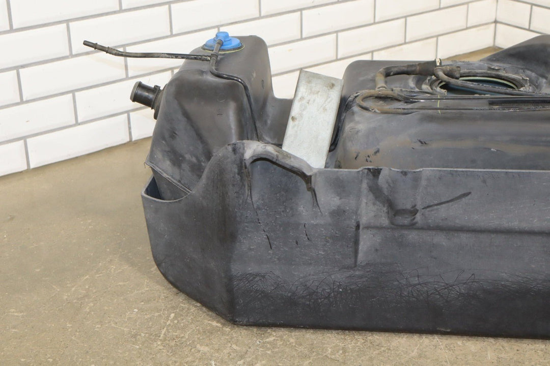 2004 - 2009 Hummer H2 32 Gallon Fuel Tank 88967295 *No Pump*