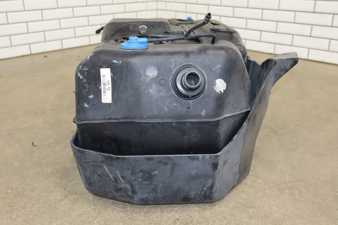 2004 - 2009 Hummer H2 32 Gallon Fuel Tank 88967295 *No Pump*