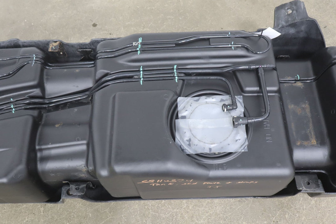 2004 - 2009 Hummer H2 32 Gallon Fuel Tank 88967295 *No Pump*