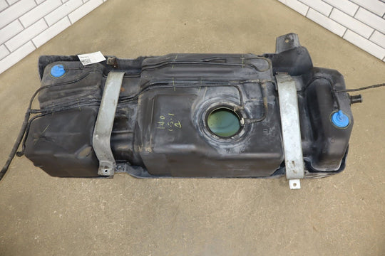 2004 - 2009 Hummer H2 32 Gallon Fuel Tank 88967295 *No Pump*