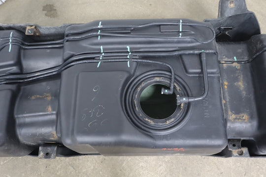 2004 - 2009 Hummer H2 32 Gallon Fuel Tank 88967295 *No Pump*