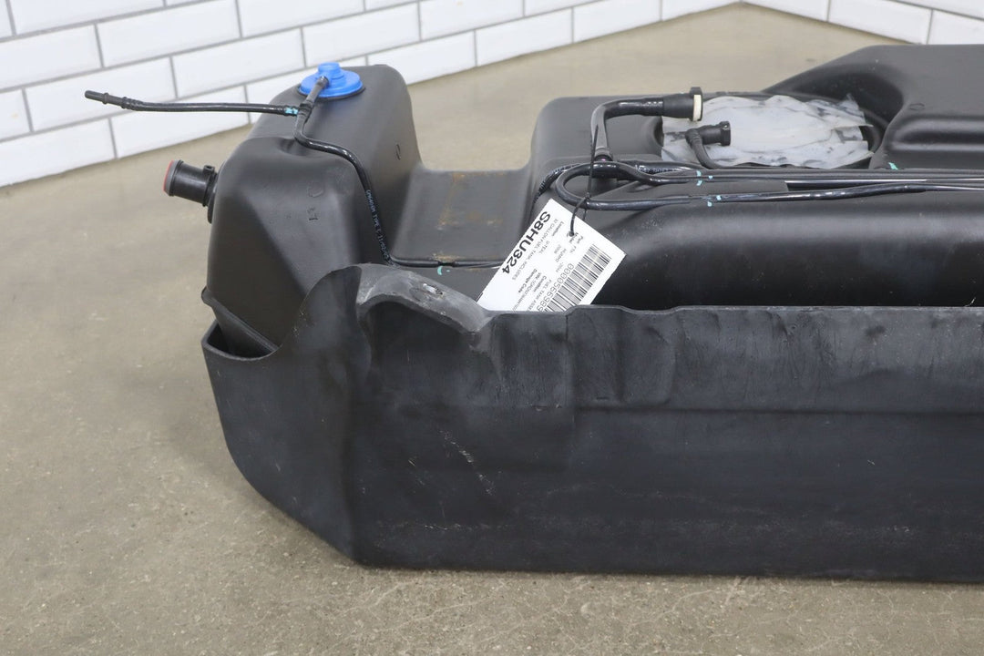 2004 - 2009 Hummer H2 32 Gallon Fuel Tank 88967295 *No Pump*