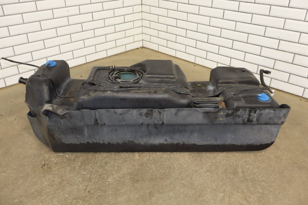 2004 - 2009 Hummer H2 32 Gallon Fuel Tank 88967295 *No Pump*