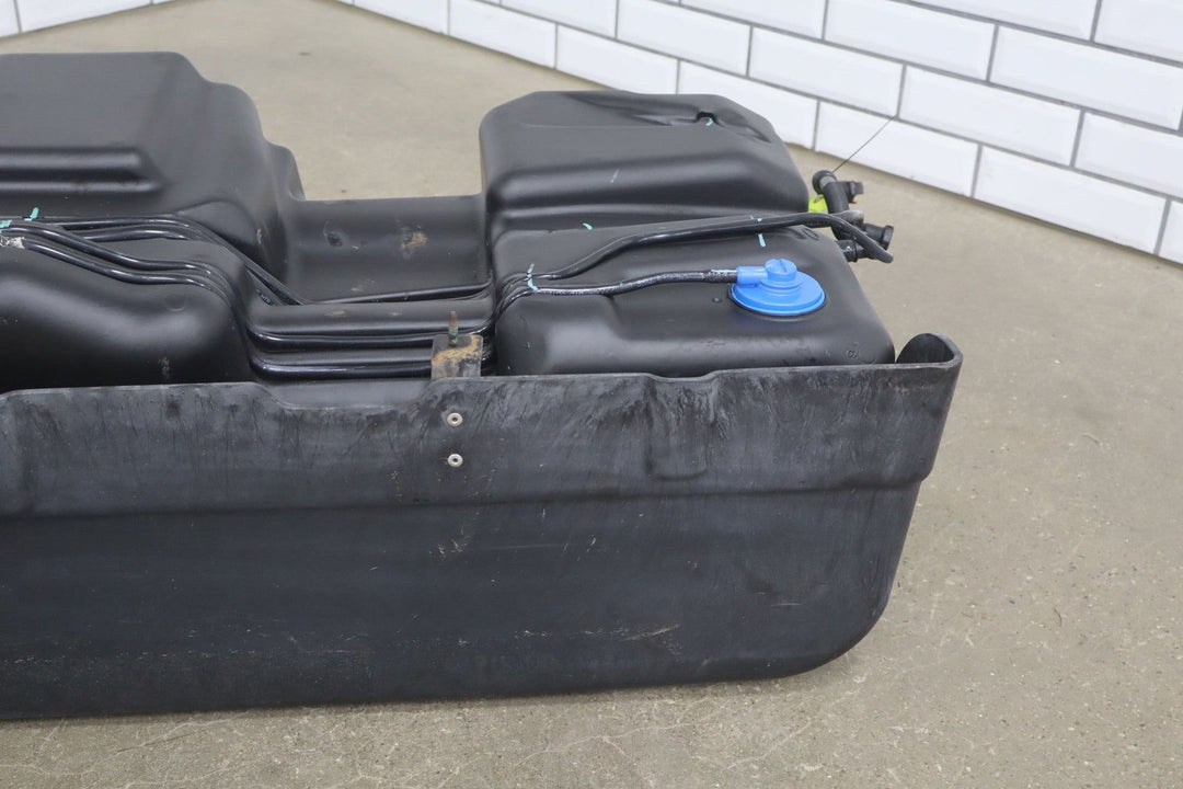 2004 - 2009 Hummer H2 32 Gallon Fuel Tank 88967295 *No Pump*