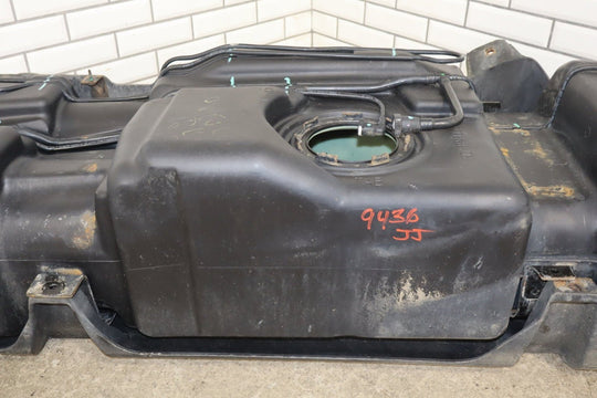 2004 - 2009 Hummer H2 32 Gallon Fuel Tank 88967295 *No Pump*