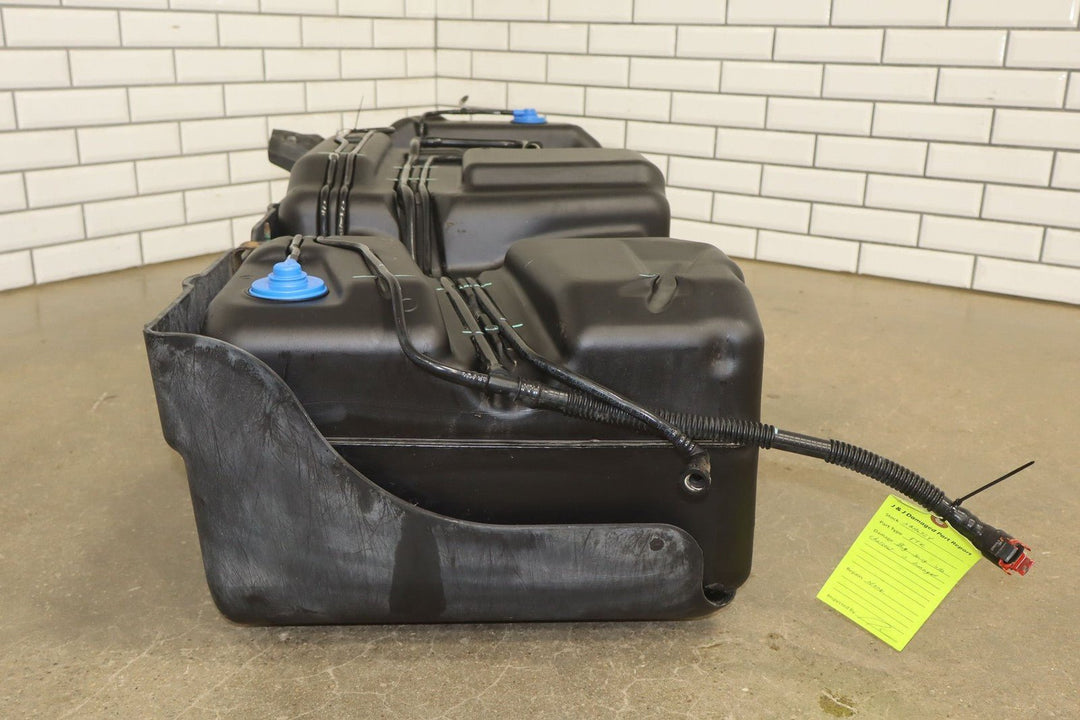 2004 - 2009 Hummer H2 32 Gallon Fuel Tank 88967295 *No Pump*