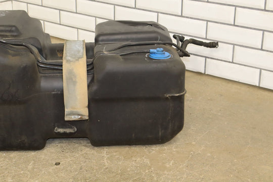 2004 - 2009 Hummer H2 32 Gallon Fuel Tank 88967295 *No Pump*