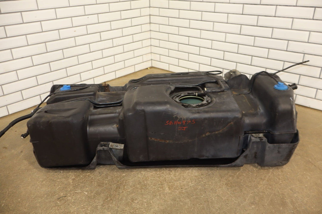2004 - 2009 Hummer H2 32 Gallon Fuel Tank 88967295 *No Pump*