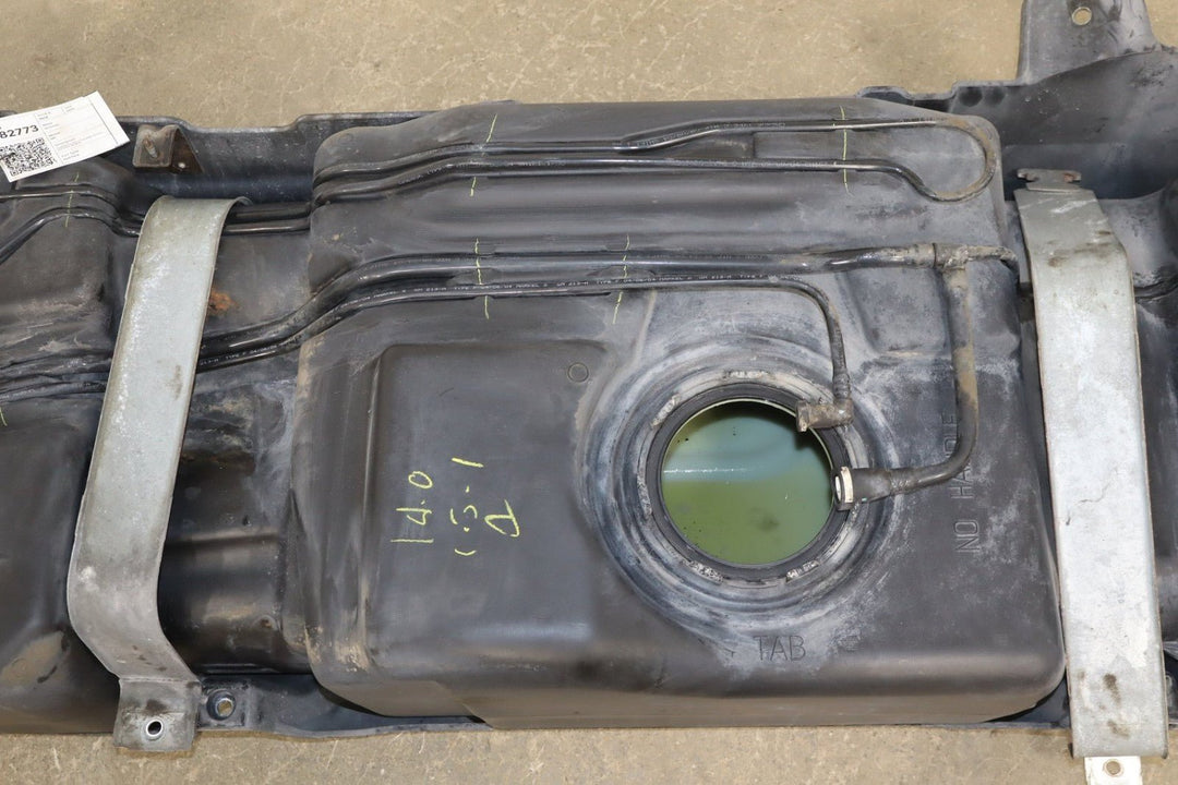 2004 - 2009 Hummer H2 32 Gallon Fuel Tank 88967295 *No Pump*