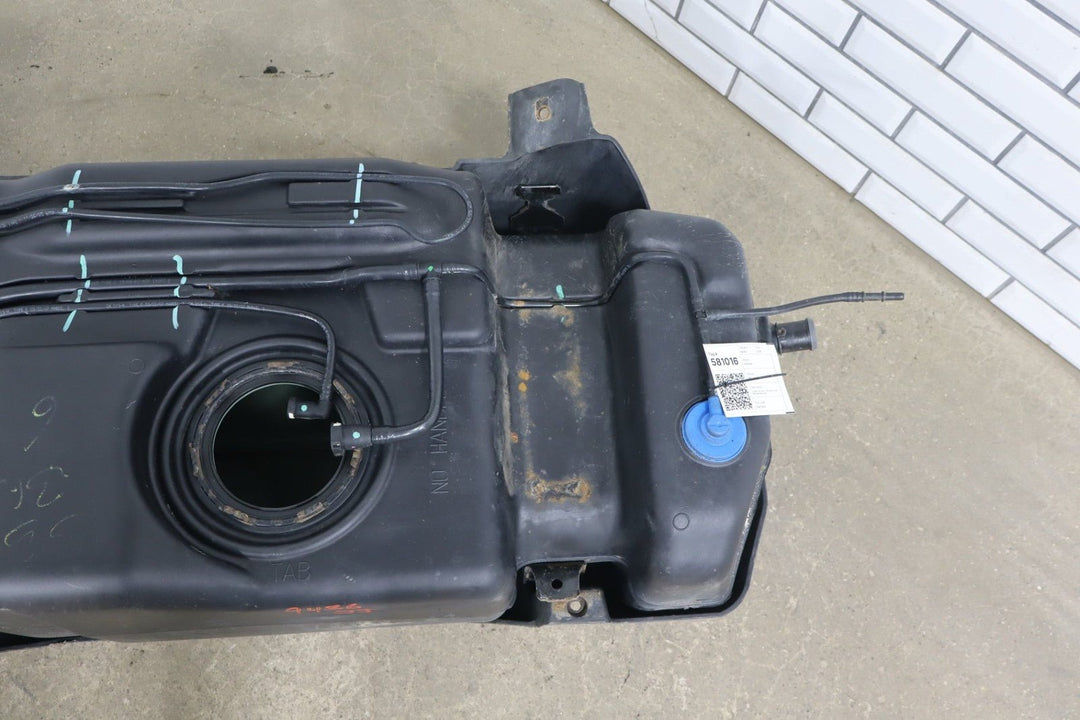 2004 - 2009 Hummer H2 32 Gallon Fuel Tank 88967295 *No Pump*