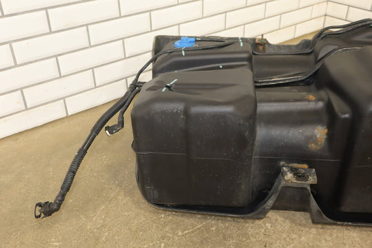 2004 - 2009 Hummer H2 32 Gallon Fuel Tank 88967295 *No Pump*
