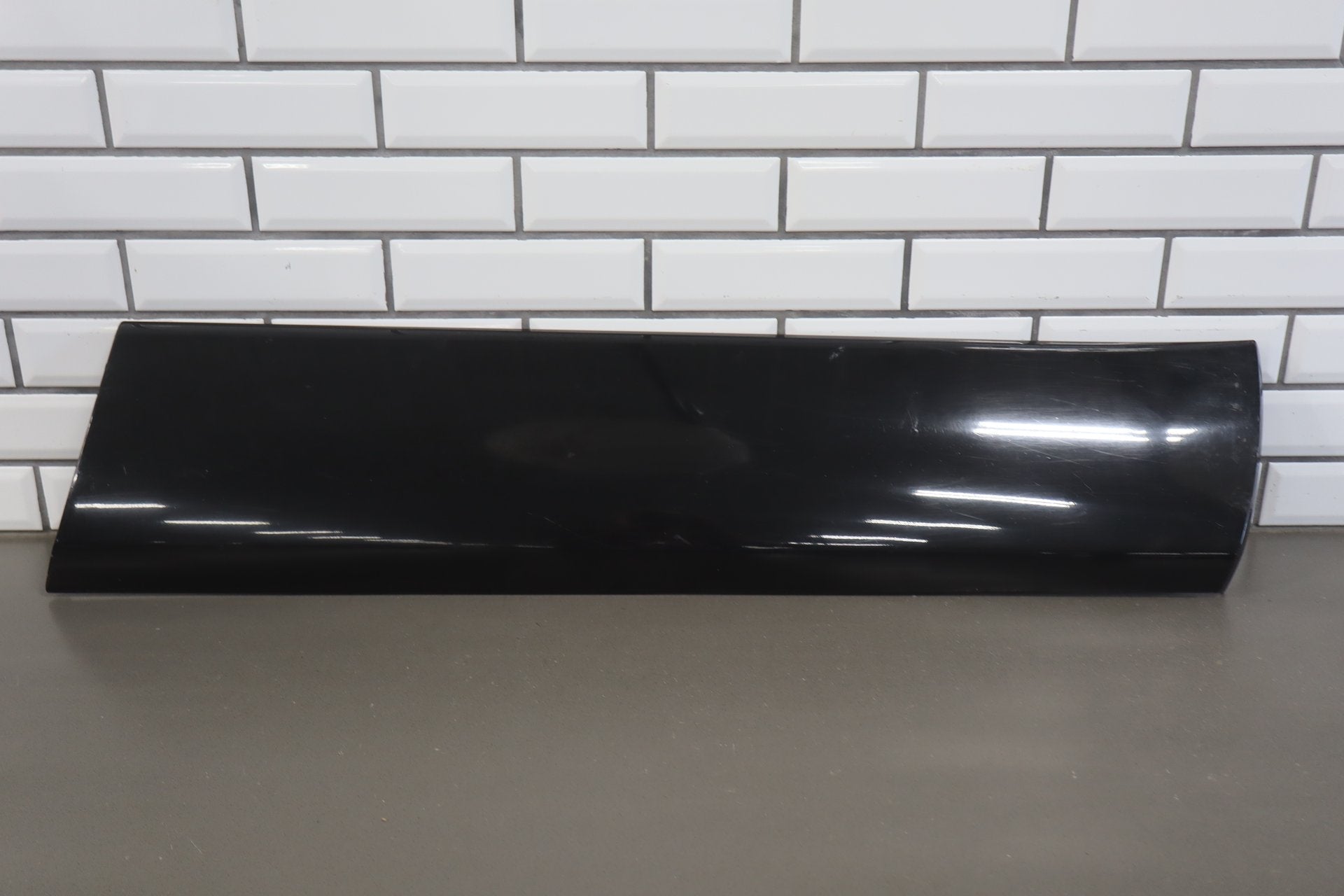 2004-2009 Toyota 4Runner Right Front Door Molding OEM