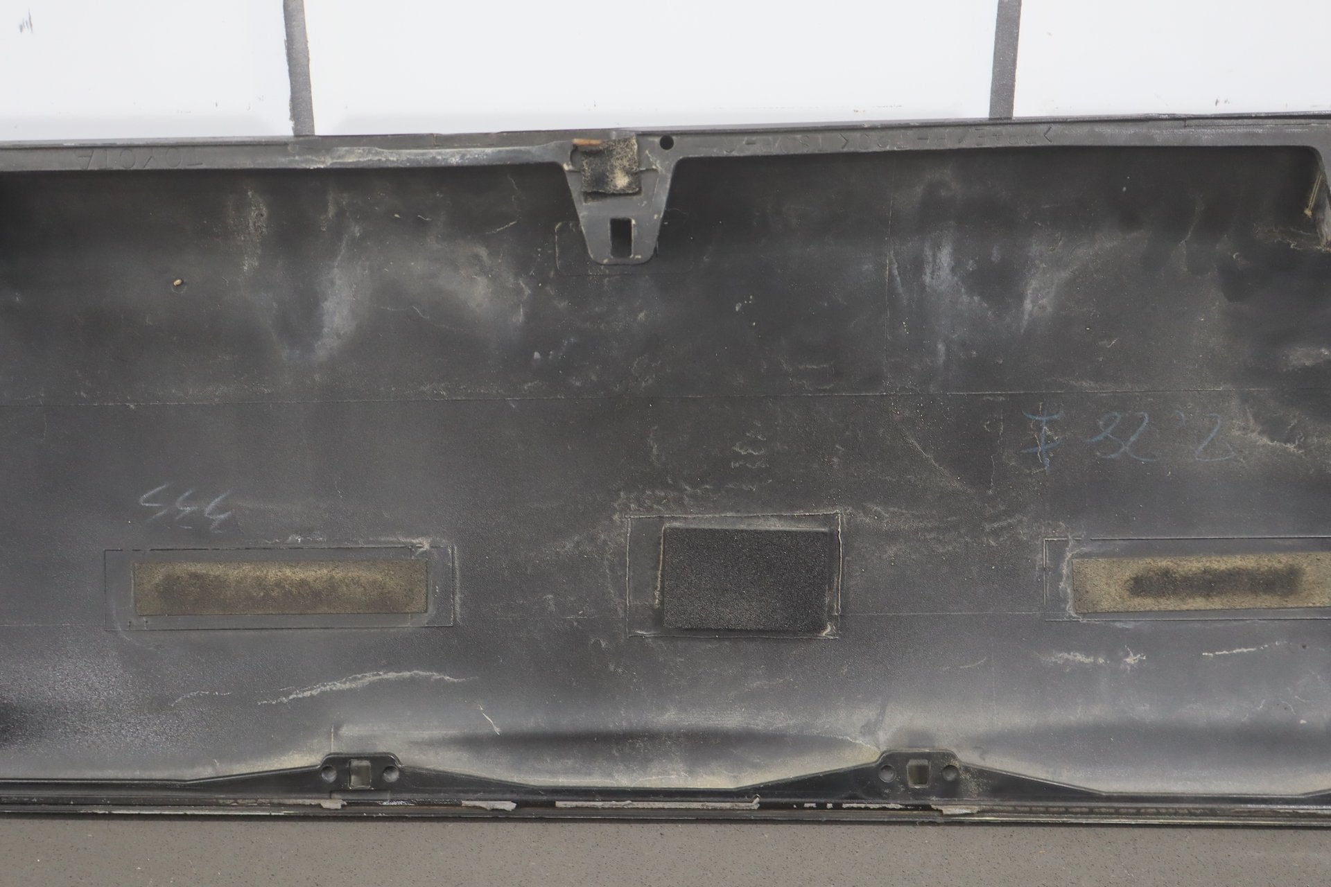 2004-2009 Toyota 4Runner Right Front Door Molding OEM