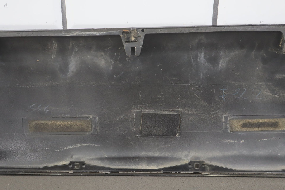 2004-2009 Toyota 4Runner SR5 Left Front Door Molding Black 202