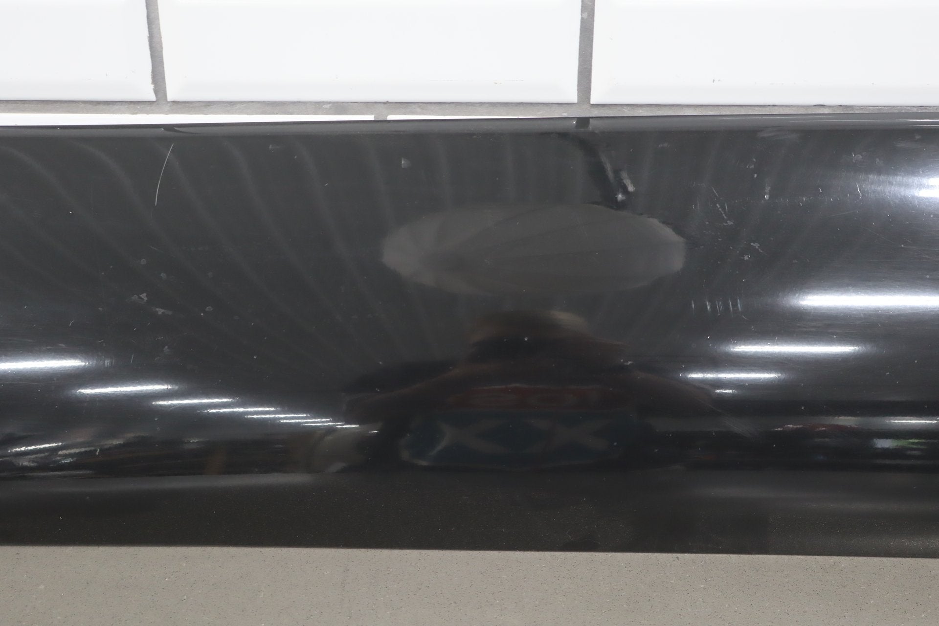 2004-2009 Toyota 4Runner SR5 Left Front Door Molding Black 202