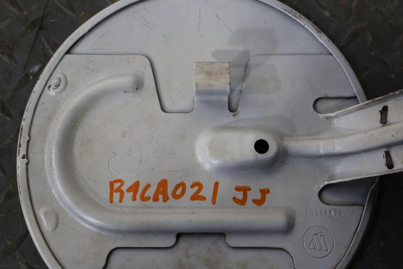 2004 Cadillac Escalade- Fuel Filler Door