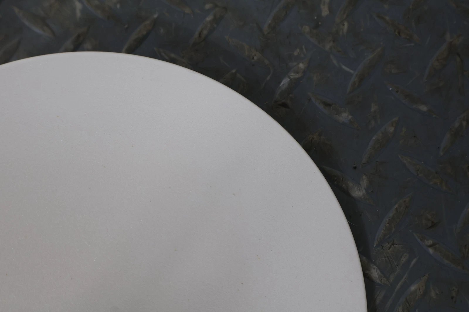 2004 Cadillac Escalade- Fuel Filler Door