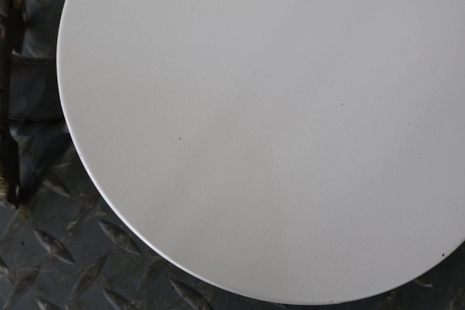 2004 Cadillac Escalade- Fuel Filler Door