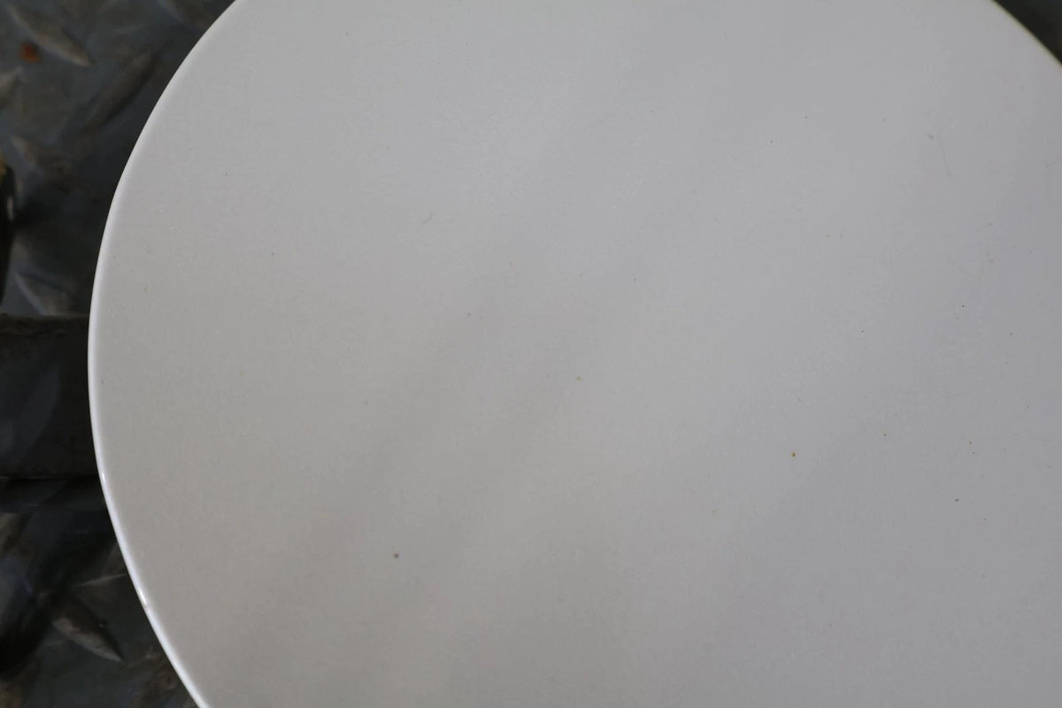 2004 Cadillac Escalade- Fuel Filler Door