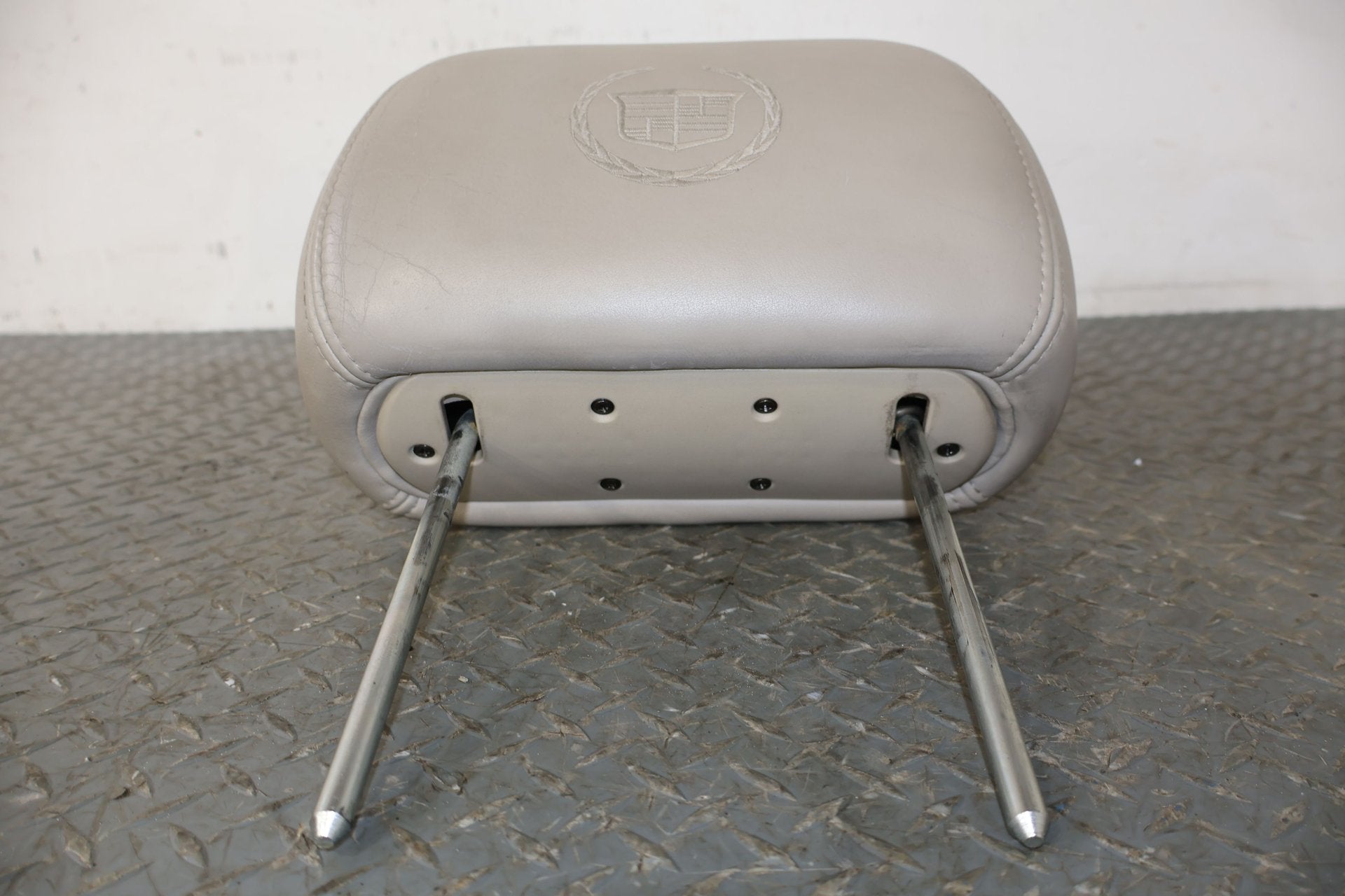 2004 Cadillac Escalade- Headrest