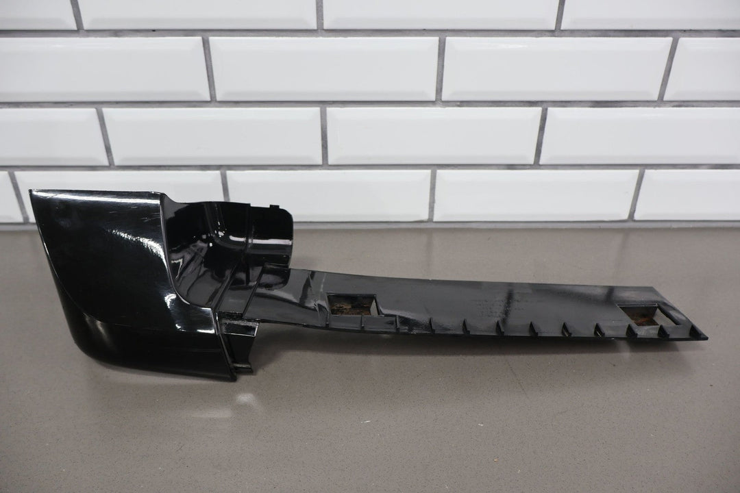 2004 Cadillac Escalade Left Running Board Front End Cap