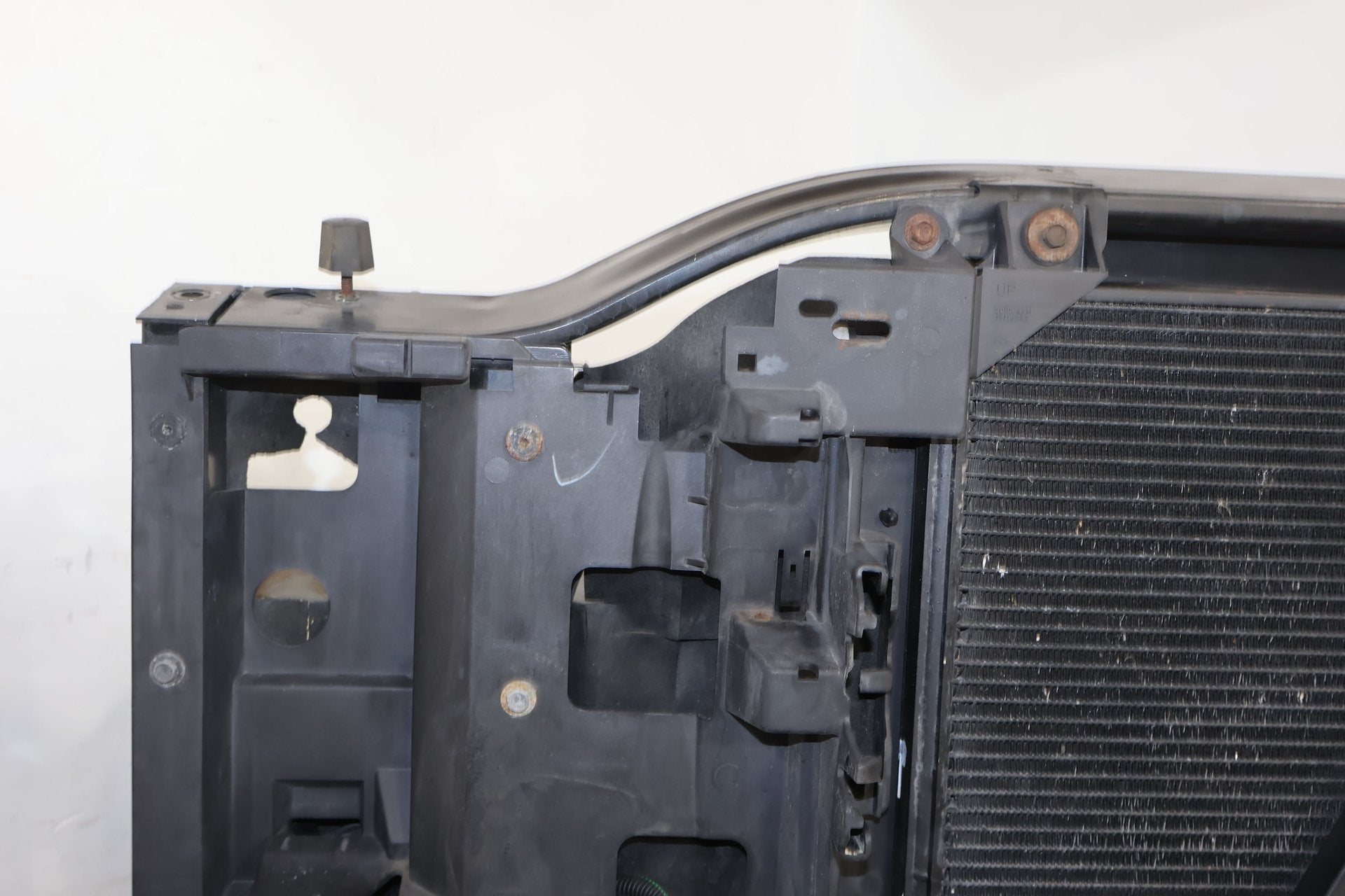 2004 Cadillac Escalade- Radiator Core Support