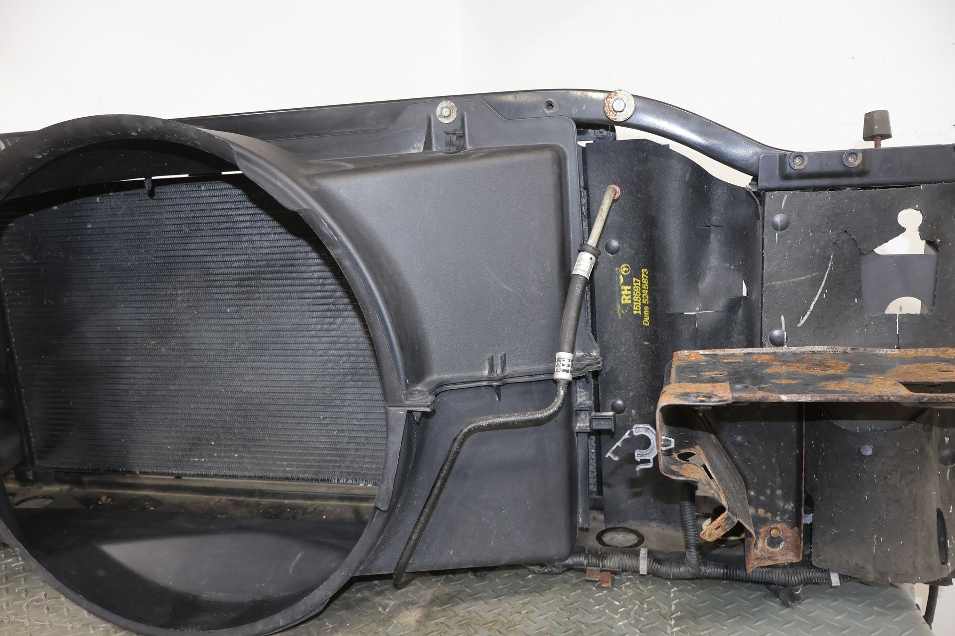 2004 Cadillac Escalade- Radiator Core Support