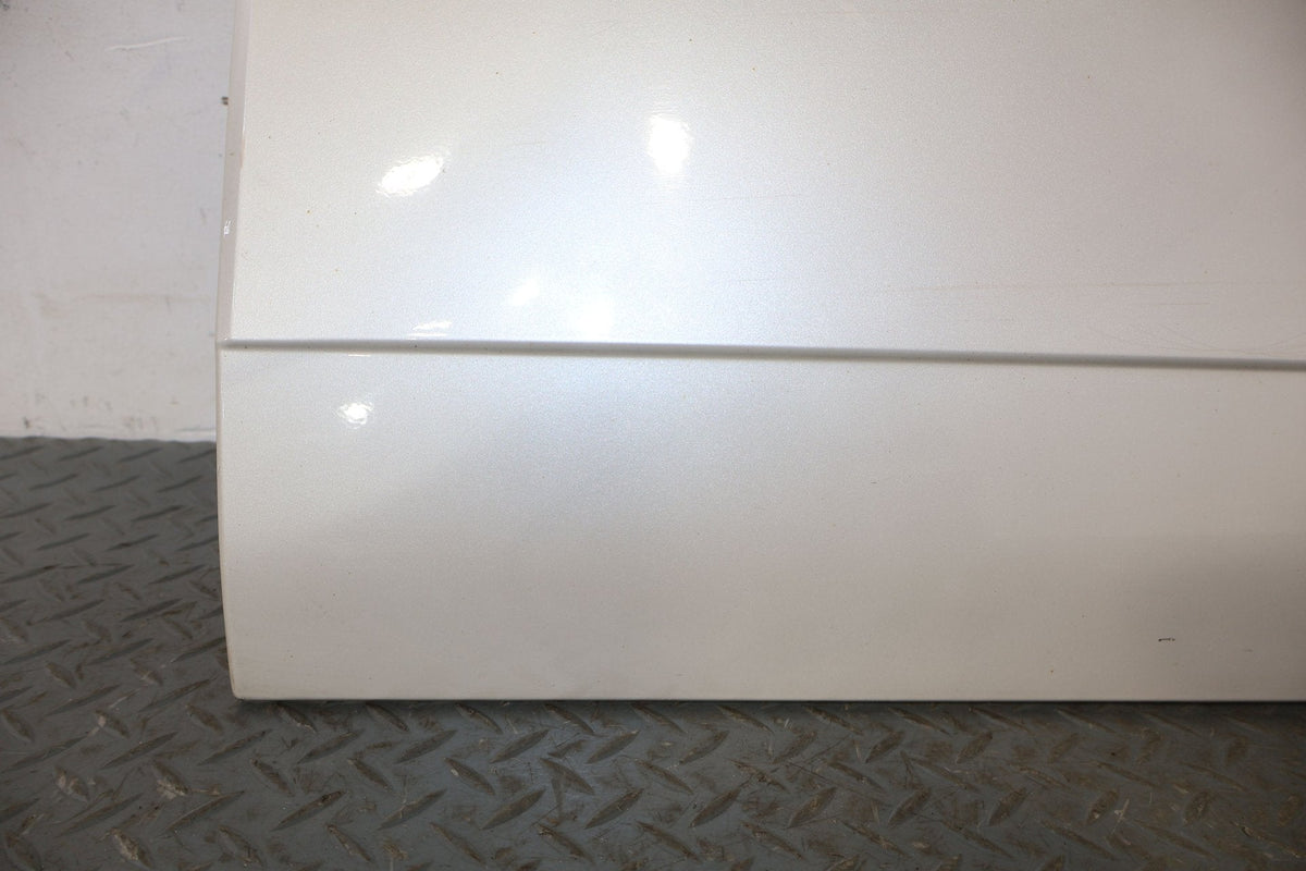 2004 Cadillac Escalade- REAR DOOR MOULDING