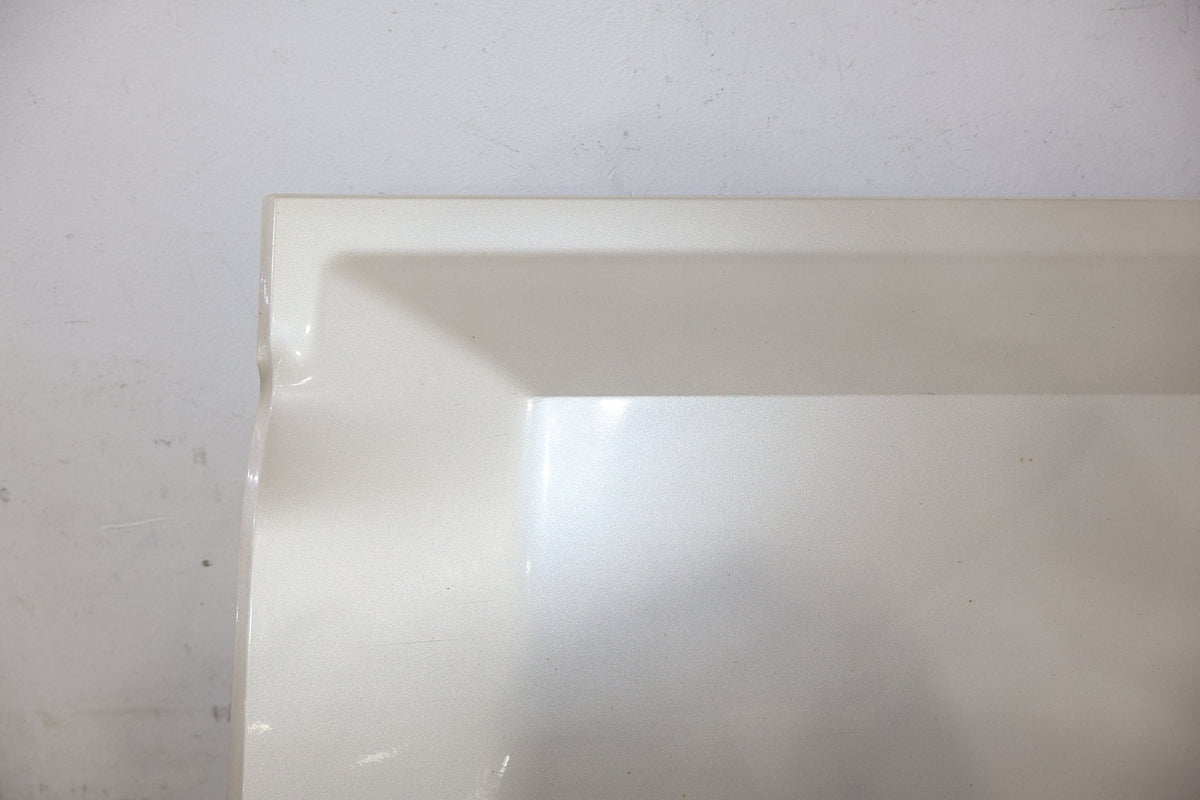 2004 Cadillac Escalade- REAR DOOR MOULDING