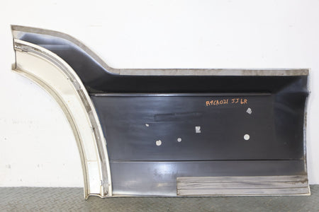 2004 Cadillac Escalade- REAR DOOR MOULDING