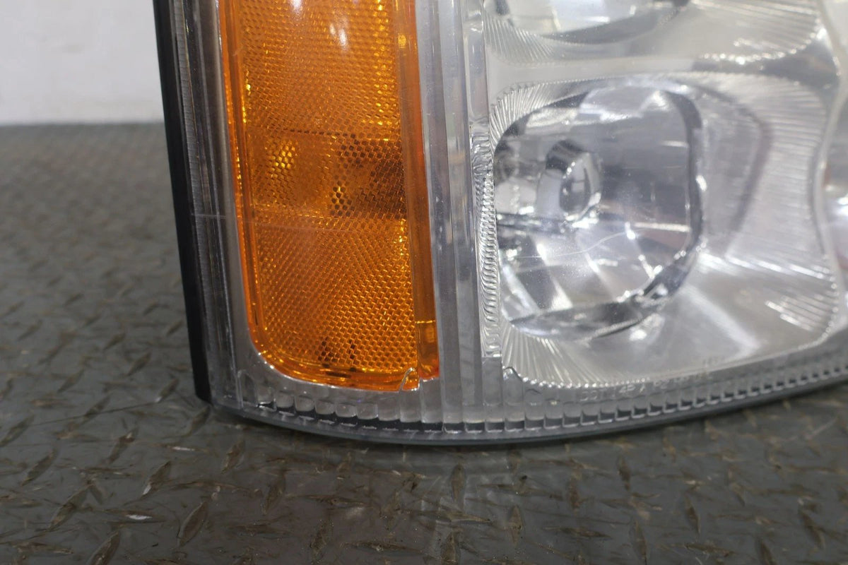 2004 Cadillac Escalade- Right Headlamp