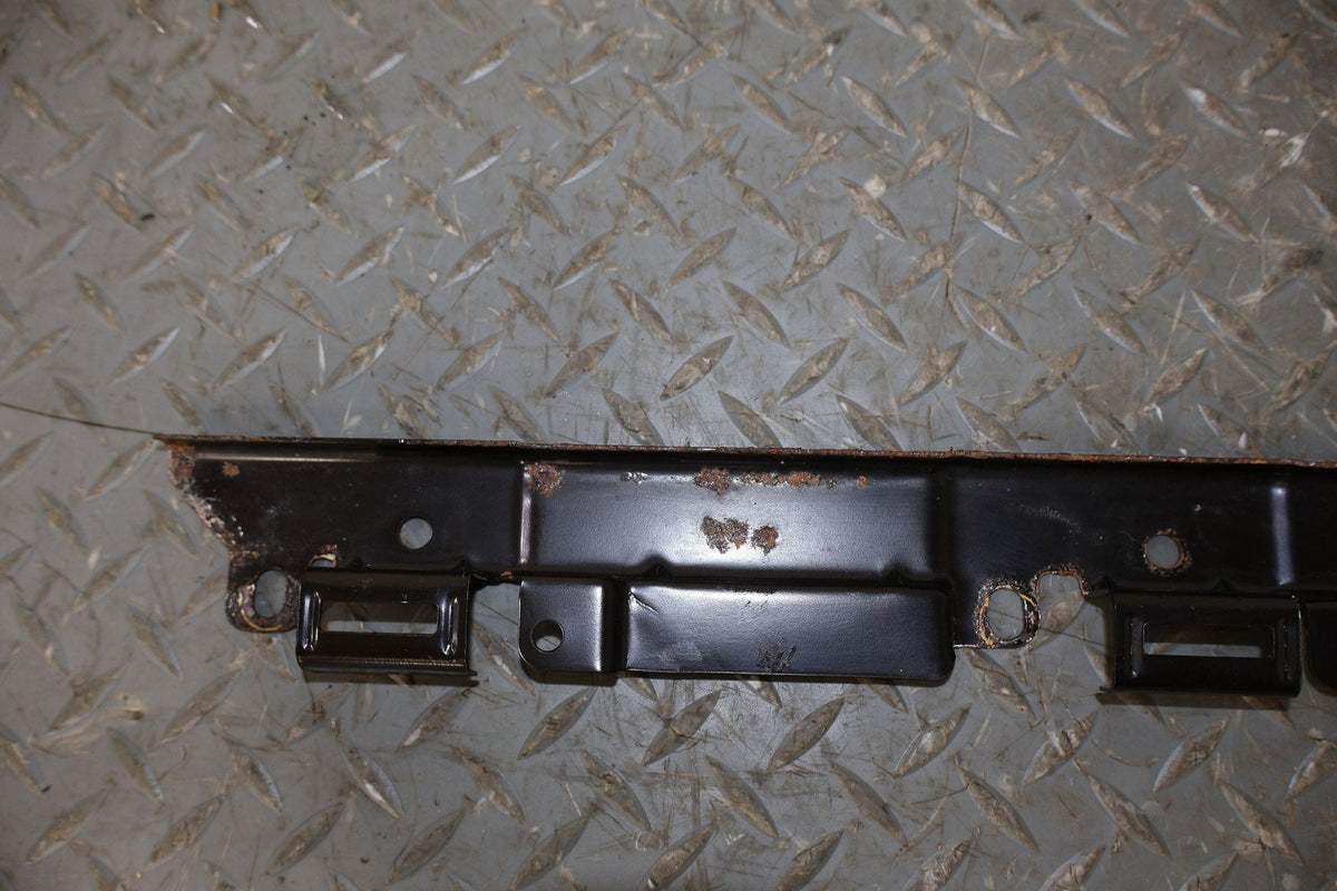 2004 Cadillac Escalade- Set x4- Sill Plates