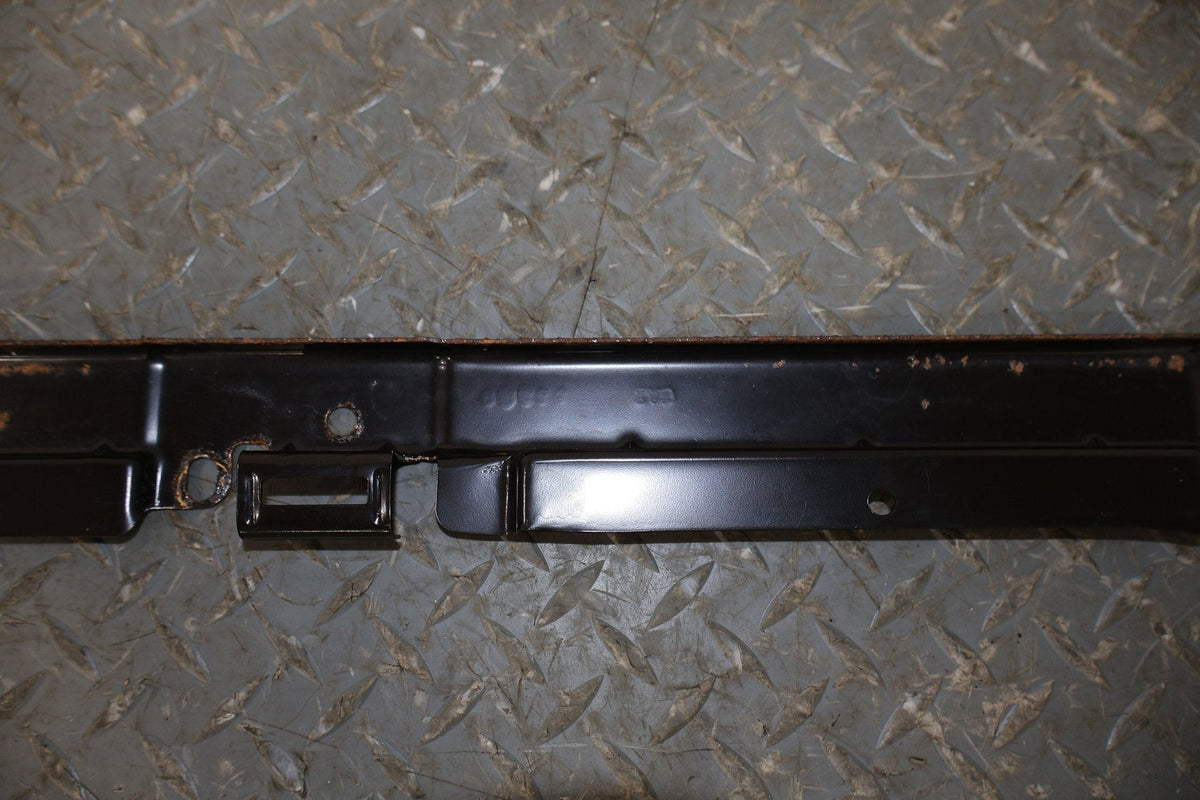 2004 Cadillac Escalade- Set x4- Sill Plates