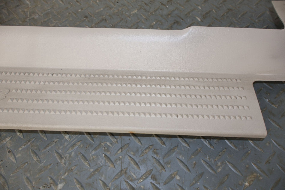 2004 Cadillac Escalade- Sill Plates