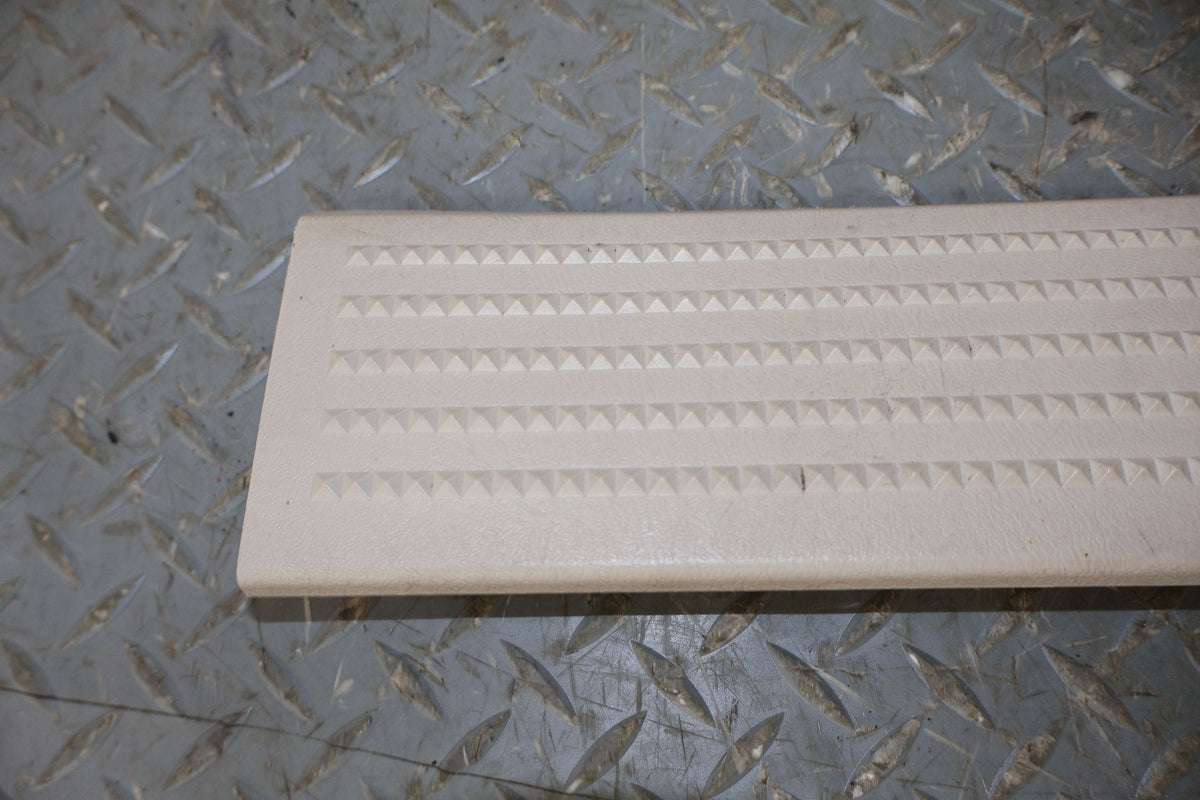 2004 Cadillac Escalade- Sill Plates
