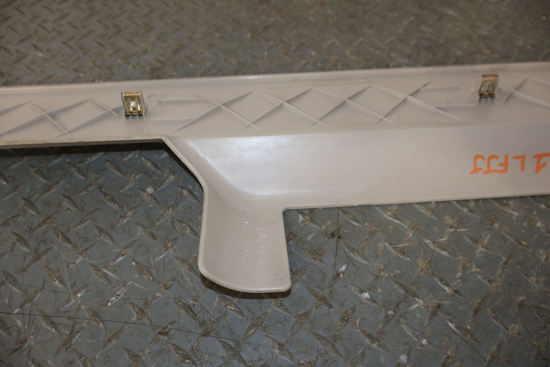 2004 Cadillac Escalade- Sill Plates