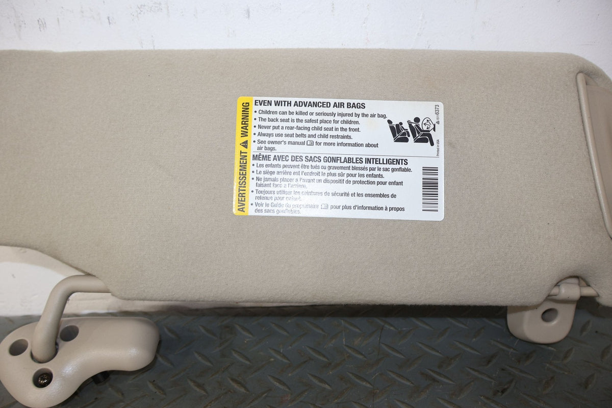 2004 Cadillac Escalade- Sun Visor