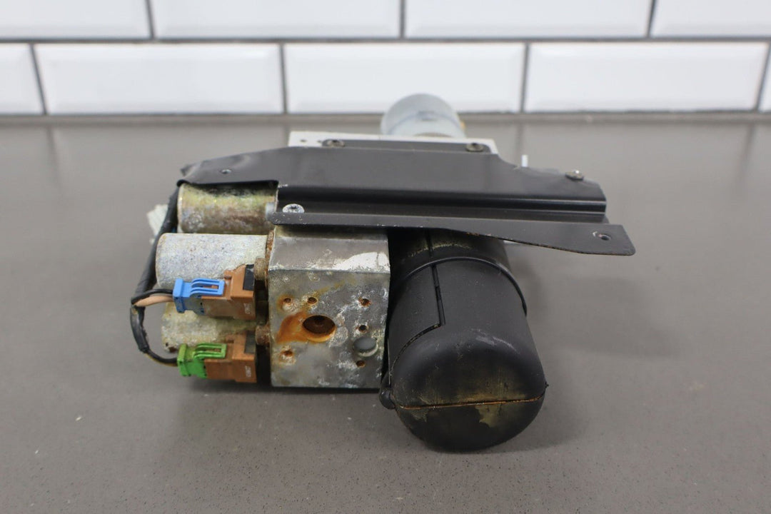 2004 Cadillac XLR Convertible Lift Motor