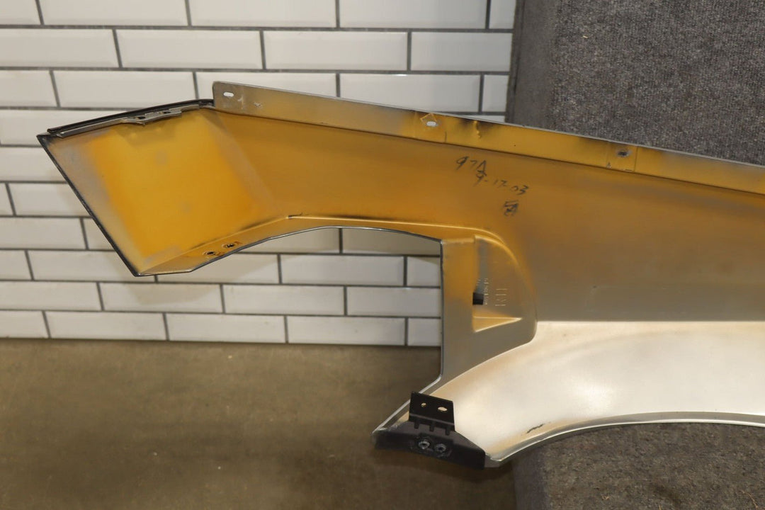2004 Cadillac XLR Right Fender