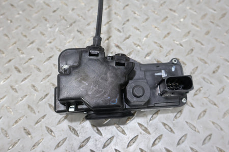 2004 Cadillac XLR- Right Front Door Latch